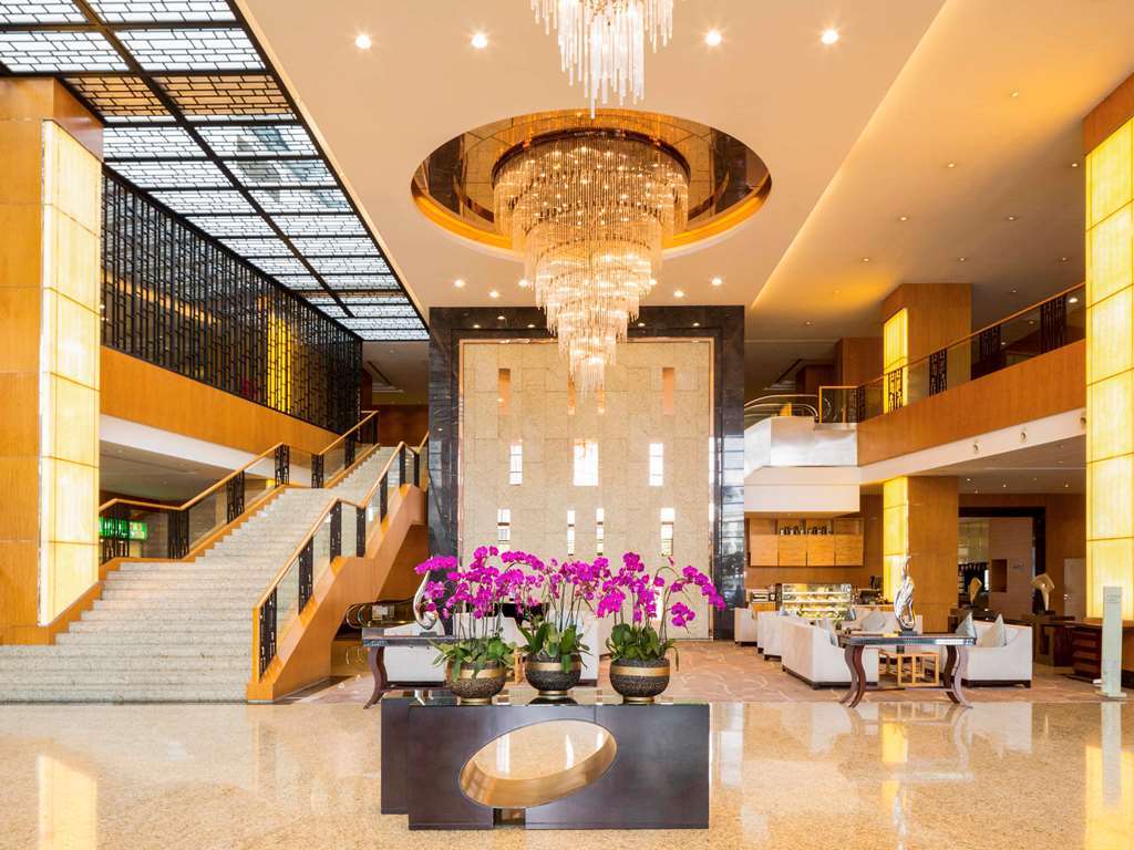 Mercure Kunshan Huaqiao Ресторан фото